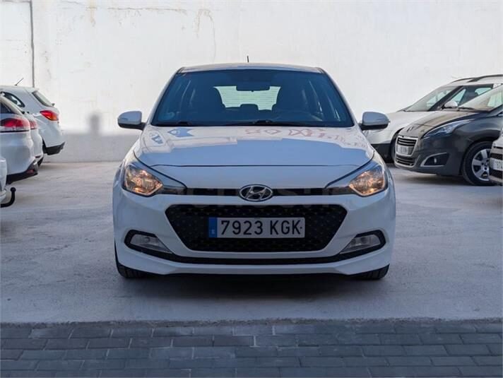 HYUNDAI i20 1.1 CRDi Essence