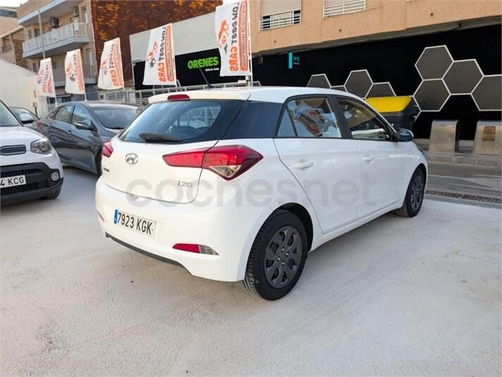HYUNDAI i20 1.1 CRDi Essence
